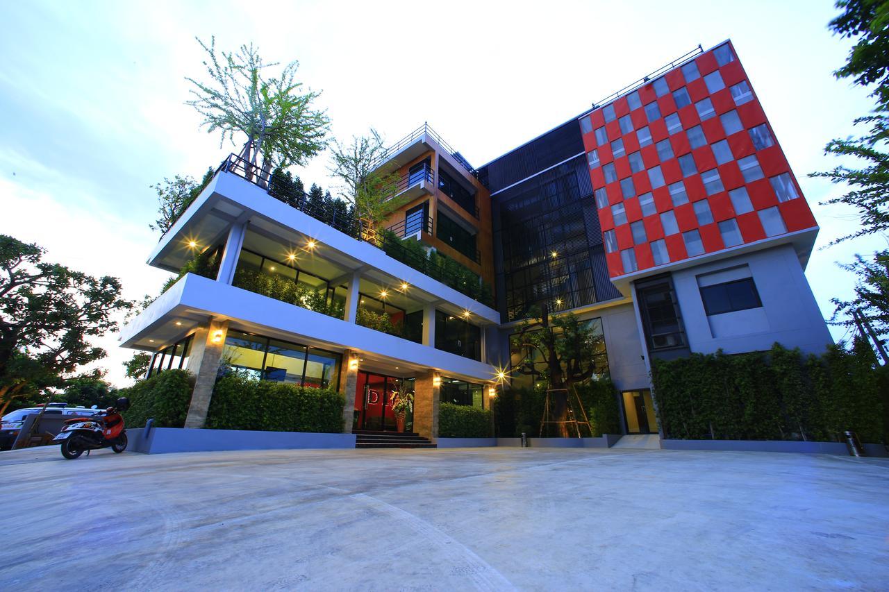 D11 Hotel 3*
