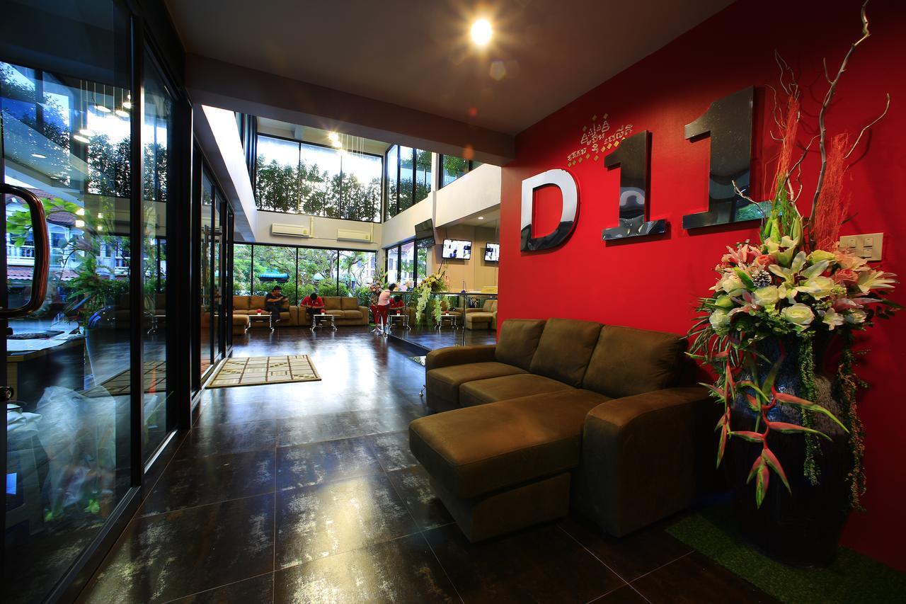 D11 3*
